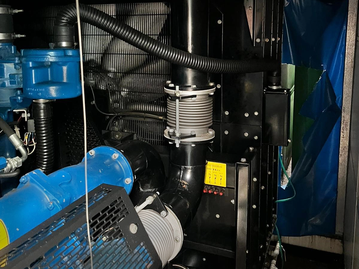 Used FG Wilson Perkins 1650kVA 1320kW Diesel Generator XP150016 - Image 5