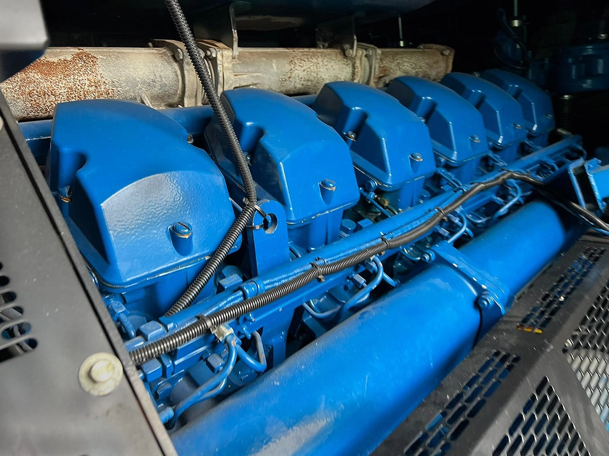 Used FG Wilson Perkins 1650kVA 1320kW Diesel Generator XP150016 - Image 2