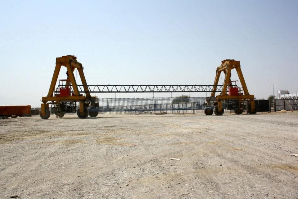 2 x MOBLE GANTRIES - Image 6