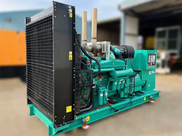 Used Cummins 706kVA 568.8kW Diesel Generator XP70016 - Image 6