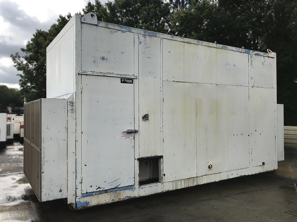 Used FG Wilson Perkins 700kVA 560kW Diesel Generator XP7006 - Image 3