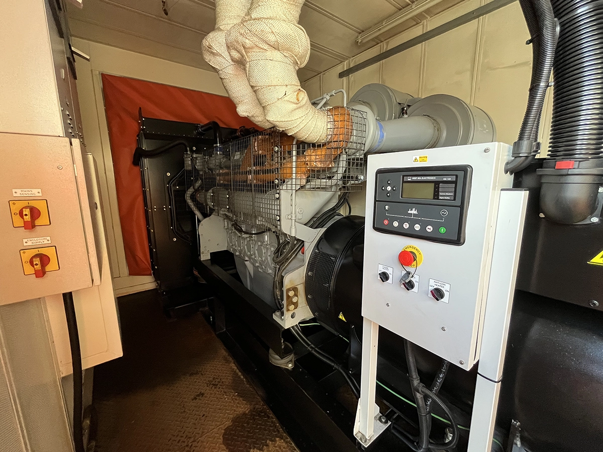 Used Perkins 880kVA 704kW Diesel Generator XP8509 - Image 12