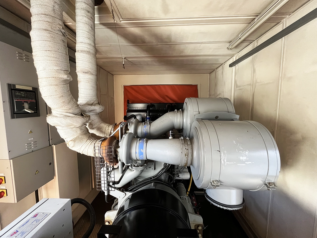 Used Perkins 880kVA 704kW Diesel Generator XP8509 - Image 10