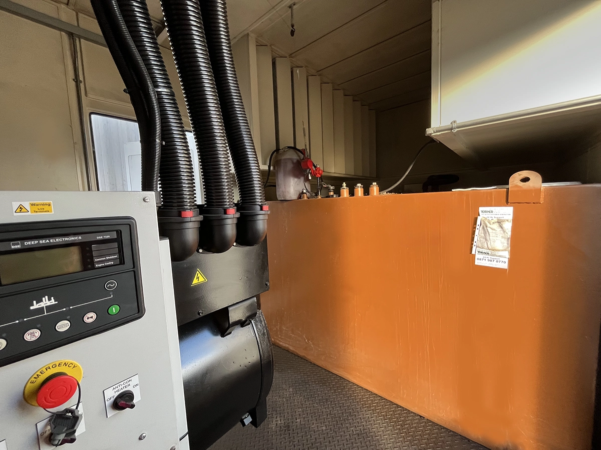 Used Perkins 880kVA 704kW Diesel Generator XP8509 - Image 8