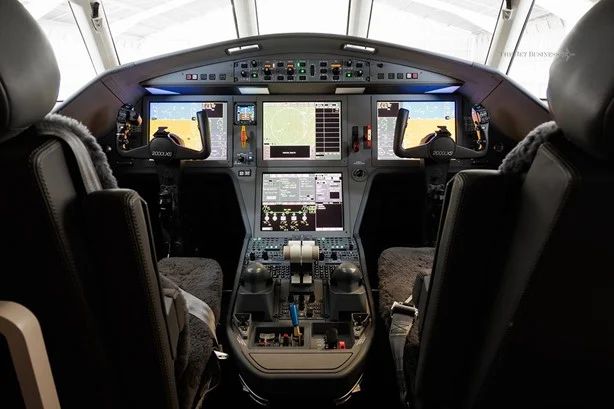 2023 DASSAULT FALCON 2000LXS - Image 17