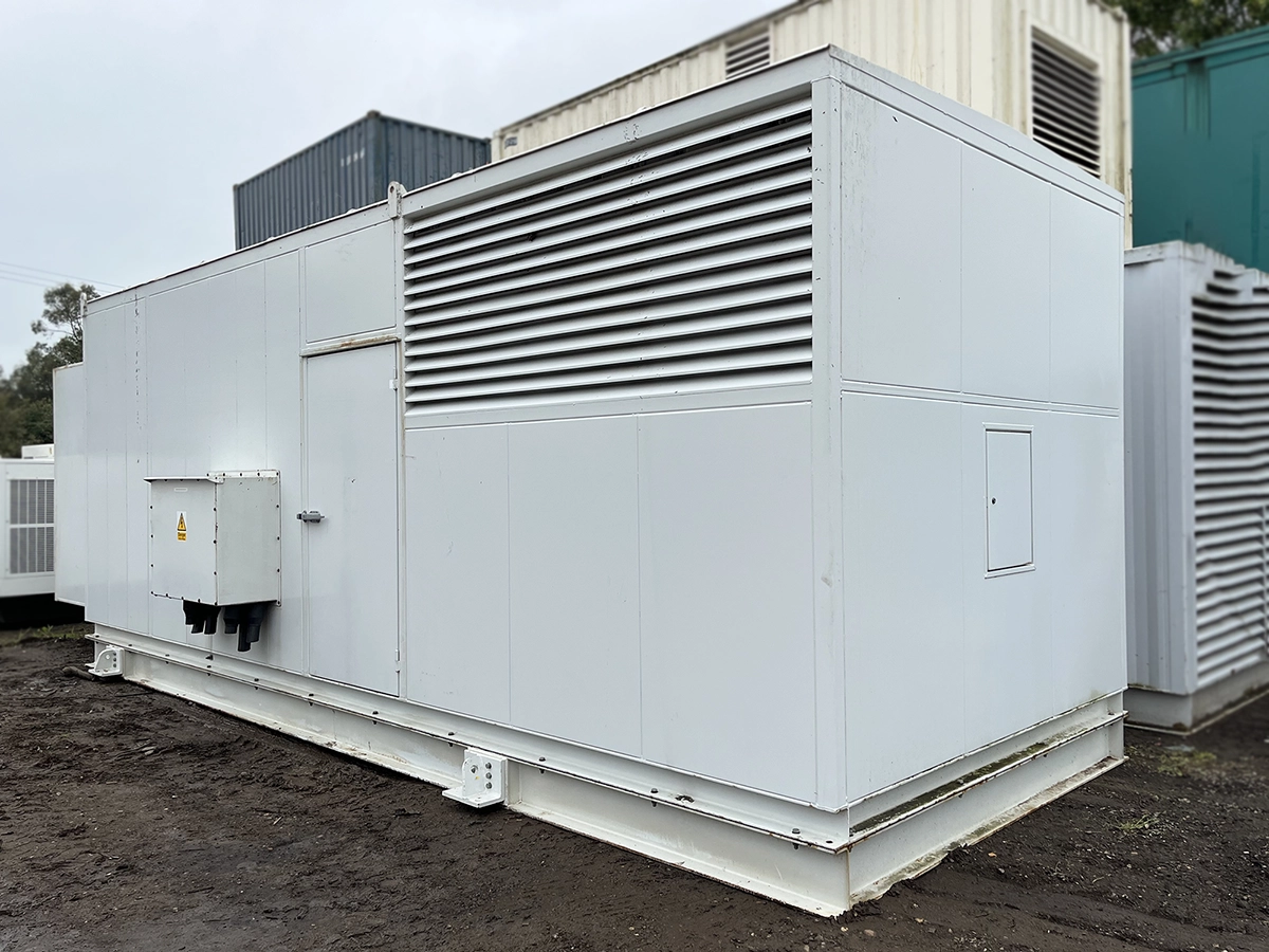 Used Perkins 880kVA 704kW Diesel Generator XP8509 - Image 3