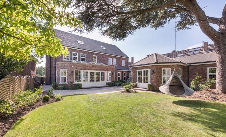 Kenton House, Kenton Avenue, Gosforth, Newcastle upon Tyne - Image 2