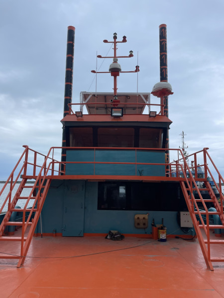 SELF PROPELLED JACK UP BARGE - Image 2
