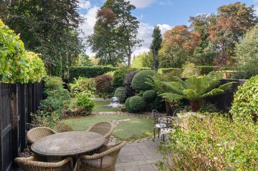 4 bedroom terraced house for sale Jesmond, Newcastle upon Tyne - Image 3