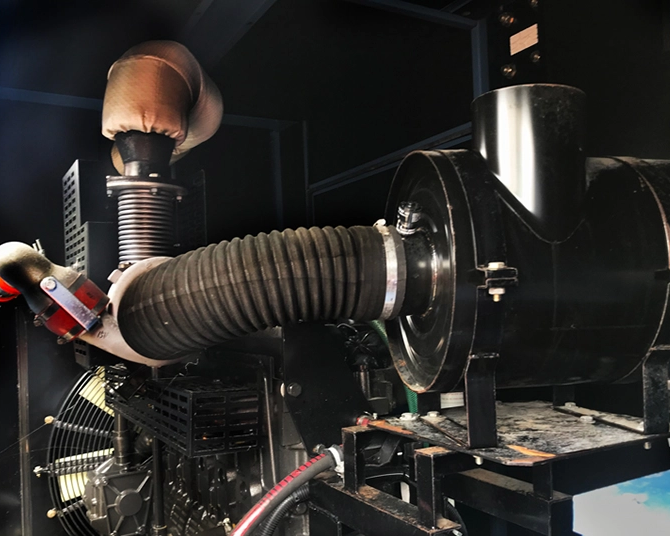 Used SDMO Doosan 330kVA 264kW Diesel Generator XP30040 - Image 5