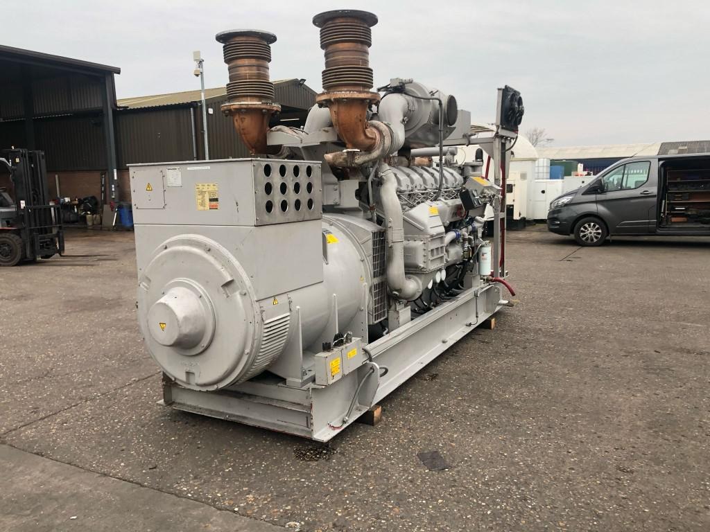 1315kVA Broadcrown Perkins used generator (2/3) - Image 6