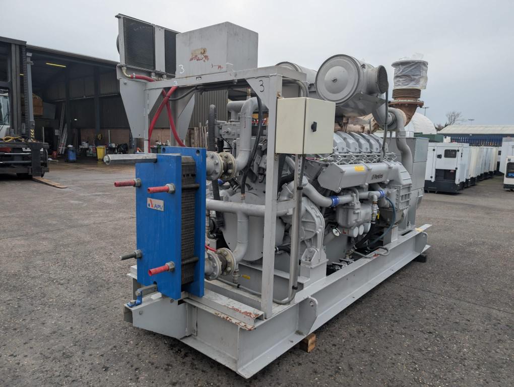 1315kVA Broadcrown Perkins used generator (3/3) - Image 9