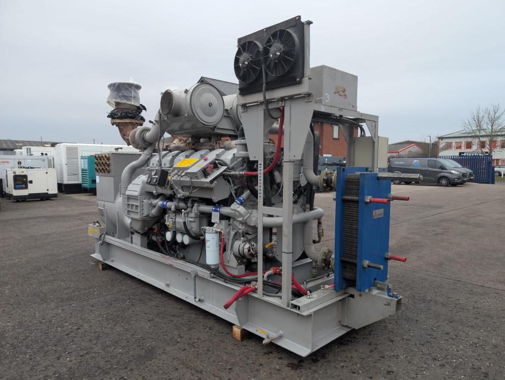 1315kVA Broadcrown Perkins used generator (3/3) - Image 11