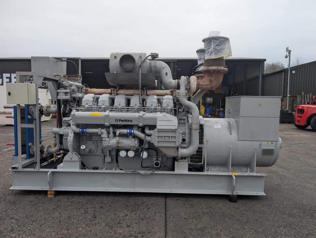 1315kVA Broadcrown Perkins used generator (3/3) - Image 8
