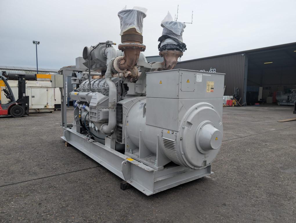 1315kVA Broadcrown Perkins used generator (3/3) - Image 7