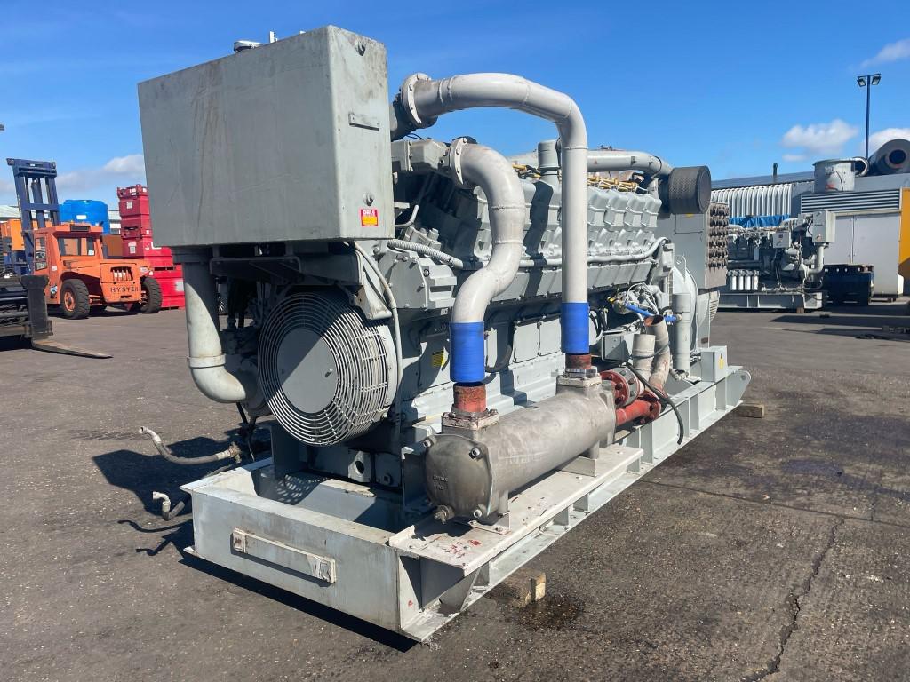1750kVA Dale CAT Used Generator - Image 2