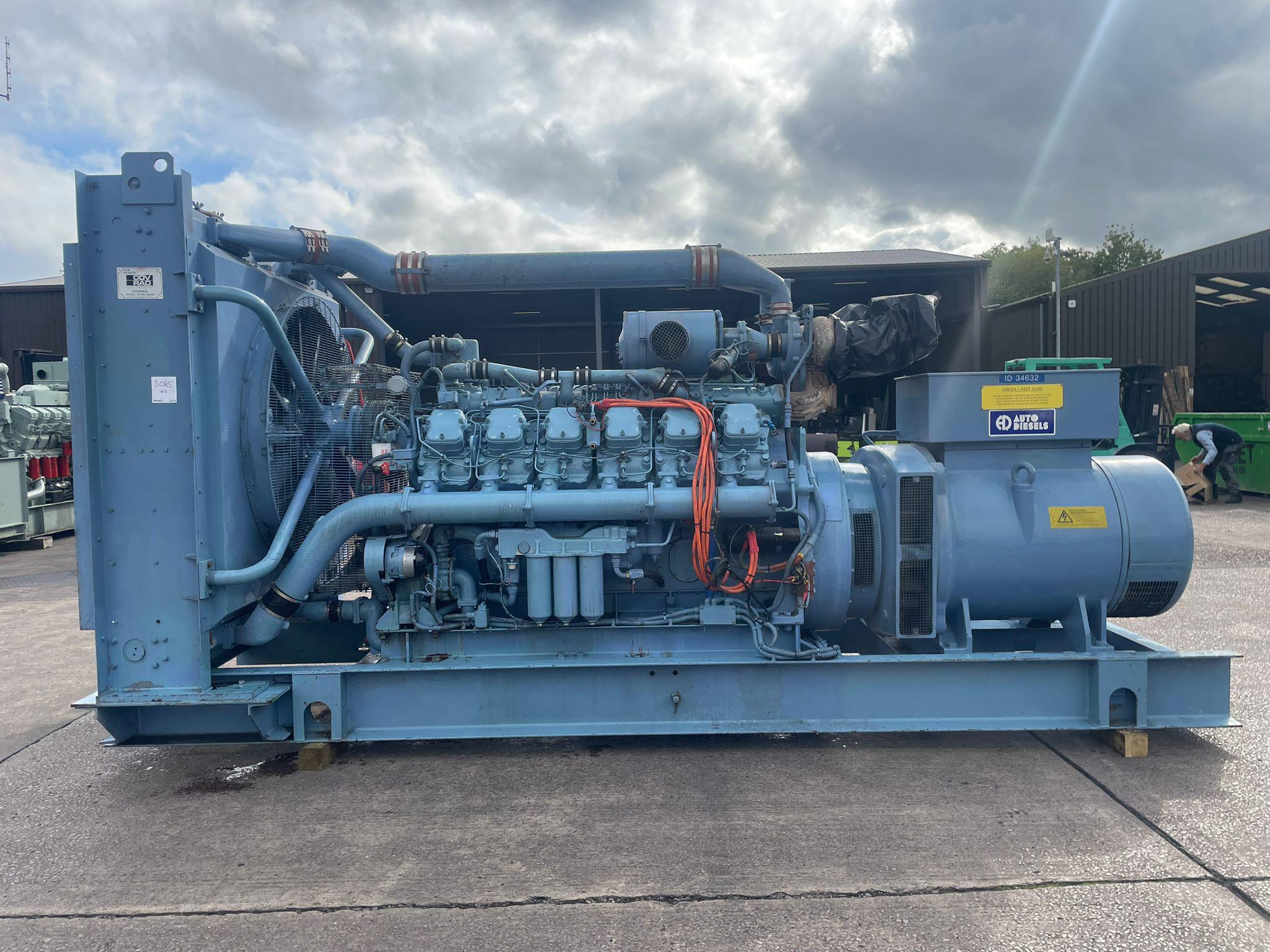 880kVA Auto Diesels Dorman used generator - Image 4