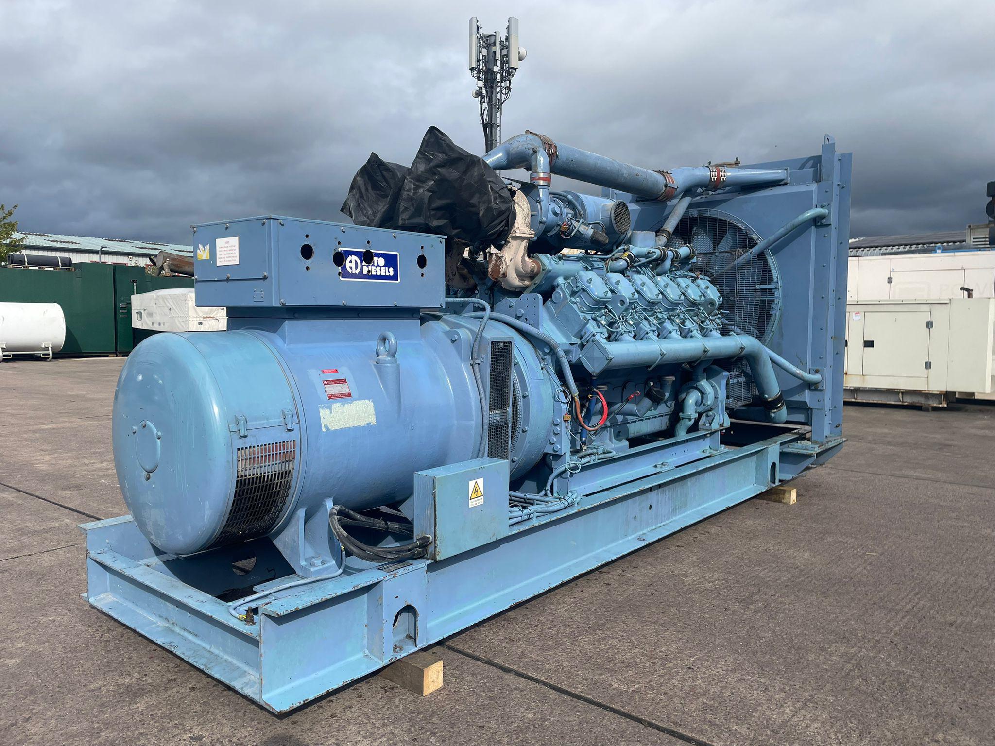 880kVA Auto Diesels Dorman used generator - Image 2