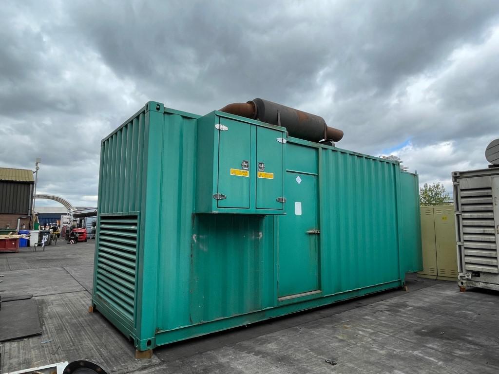 1130kVA CPG Cummins Used Generator - Image 2