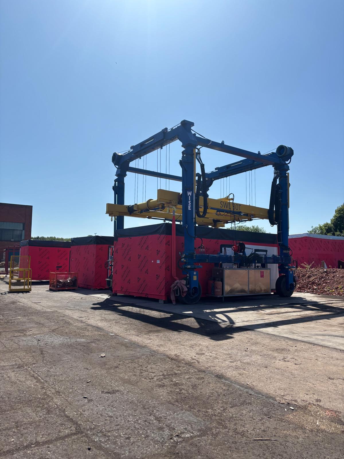 Straddle Carriers - Image 3