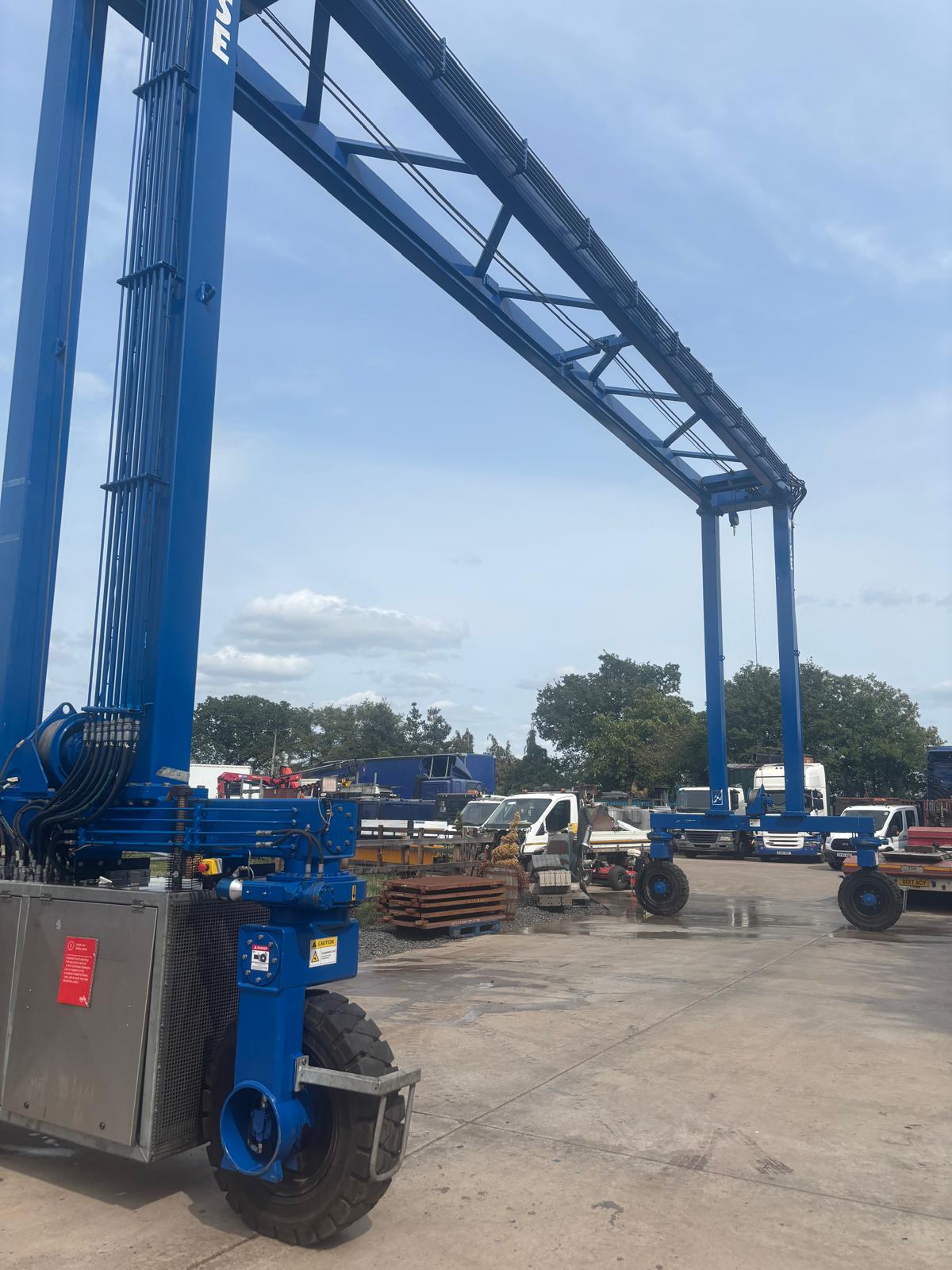 Straddle Carriers - Image 7